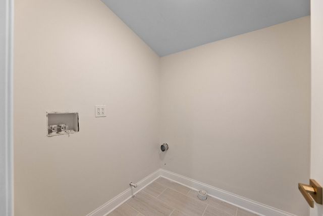 115 S 20th Avenue, Maywood, IL 60153