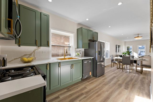 115 S 20th Avenue, Maywood, IL 60153