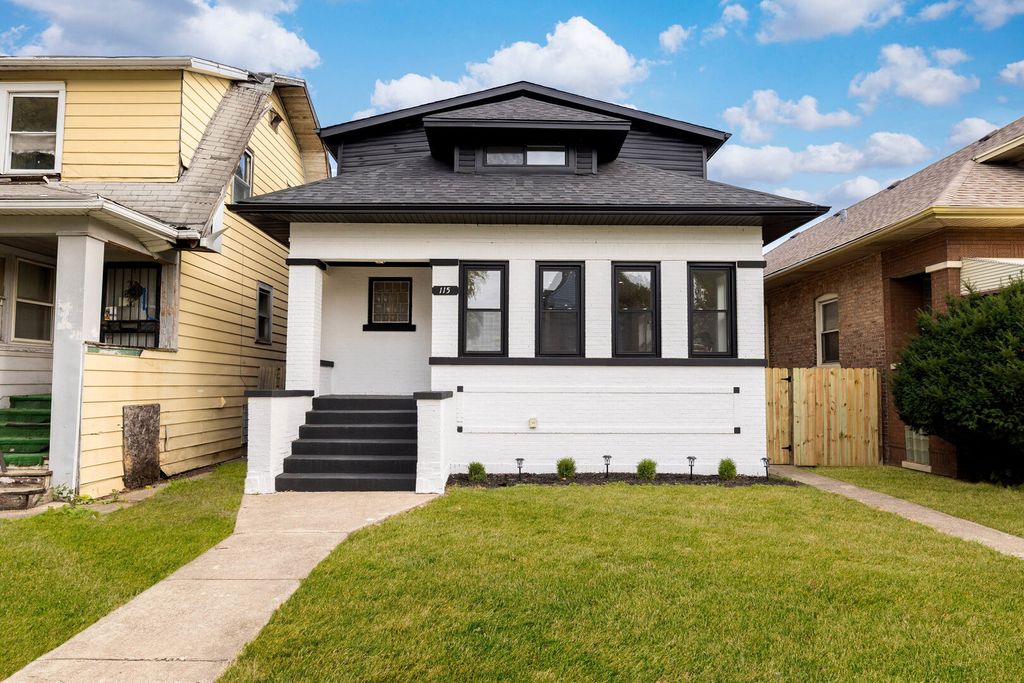 115 S 20th Avenue, Maywood, IL 60153