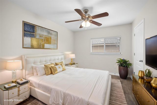 571 Reliance DR, Buda, TX 78610