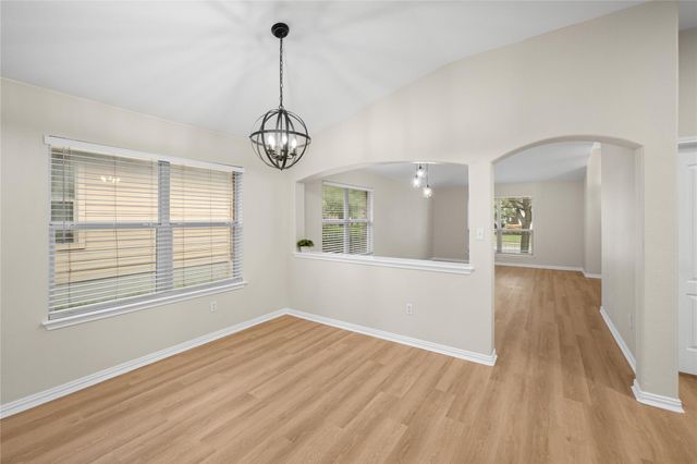 571 Reliance DR, Buda, TX 78610