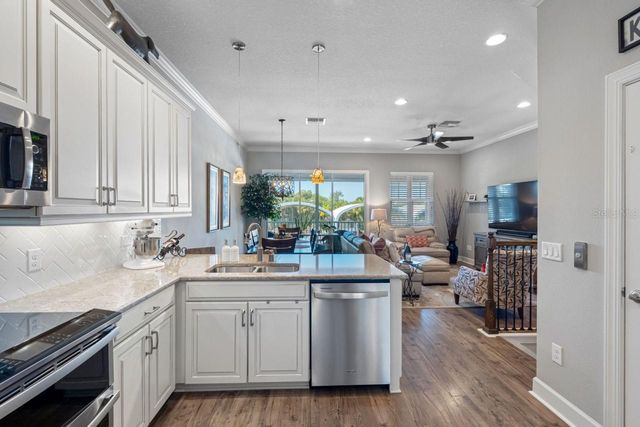 6057 MOORINGS DRIVE S, St Petersburg, FL 33712