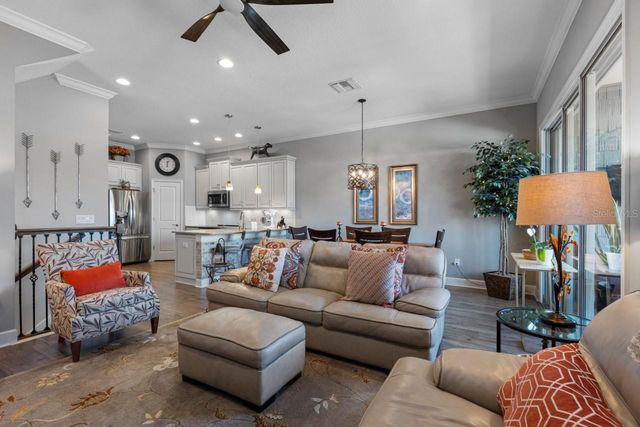 6057 MOORINGS DRIVE S, St Petersburg, FL 33712