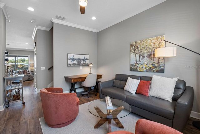 6057 MOORINGS DRIVE S, St Petersburg, FL 33712