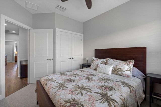 6057 MOORINGS DRIVE S, St Petersburg, FL 33712