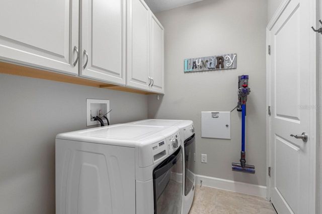 6057 MOORINGS DRIVE S, St Petersburg, FL 33712