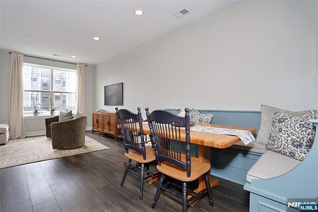 54 Harvest Way 605X, Little Falls, NJ 07424