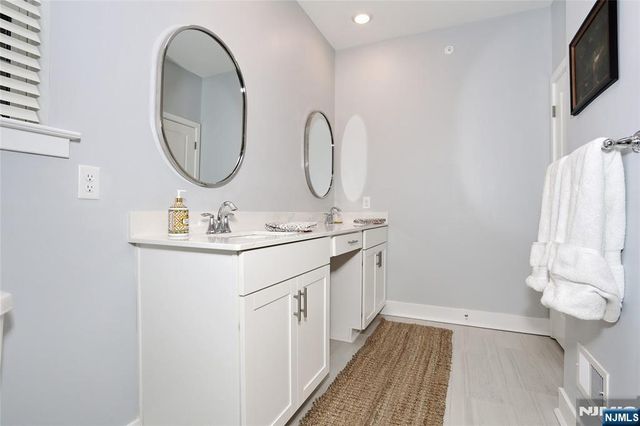 54 Harvest Way 605X, Little Falls, NJ 07424