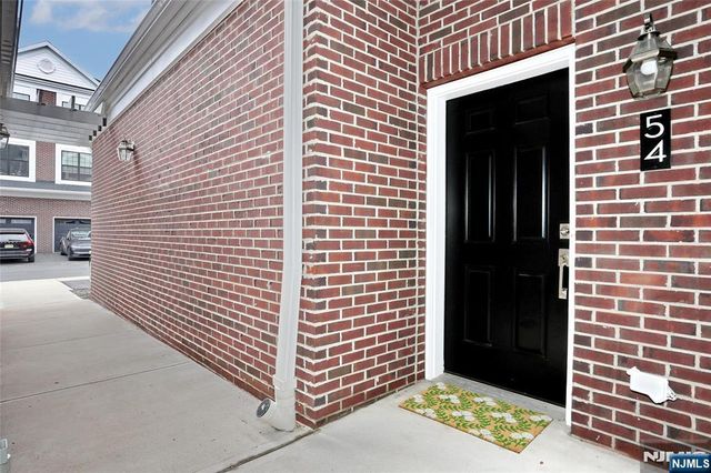 54 Harvest Way 605X, Little Falls, NJ 07424