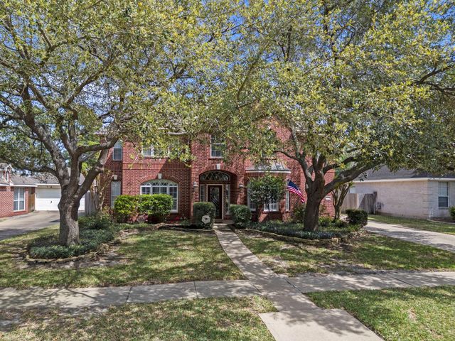 16818 Sandestine Drive, Houston, TX 77095