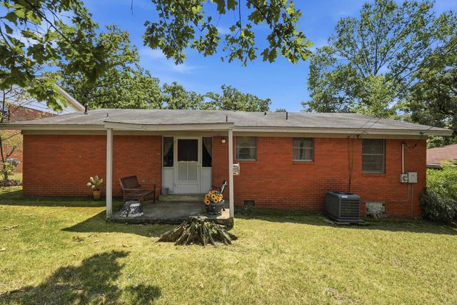 1932 Lenel, North Little Rock, AR 72118