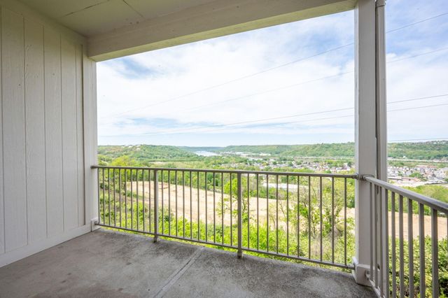 323 Skyview Court, Ludlow, KY 41016