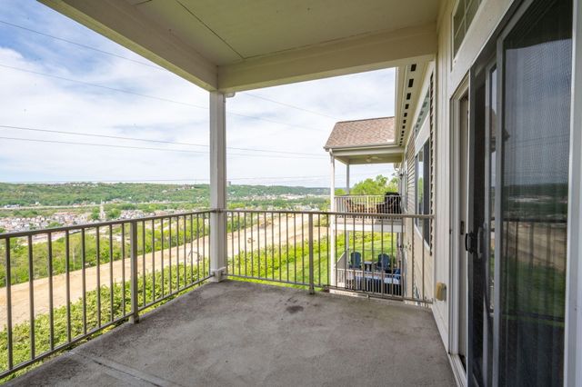 323 Skyview Court, Ludlow, KY 41016
