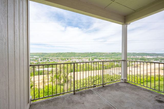 323 Skyview Court, Ludlow, KY 41016