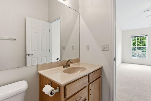323 Skyview Court, Ludlow, KY 41016