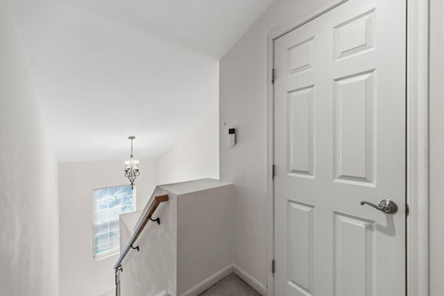 323 Skyview Court, Ludlow, KY 41016