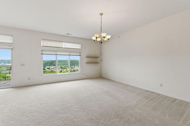 323 Skyview Court, Ludlow, KY 41016