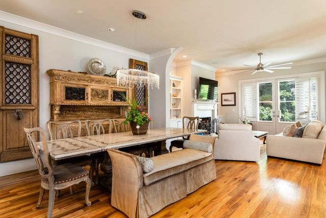 3734 Paige NE Way 10, Atlanta, GA 30319
