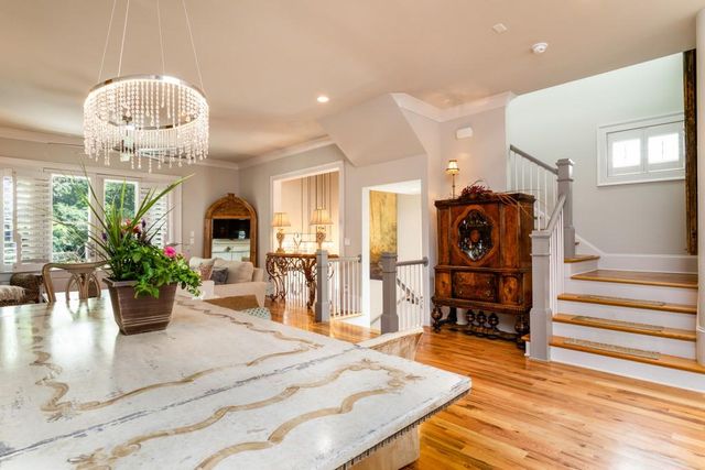 3734 Paige NE Way 10, Atlanta, GA 30319