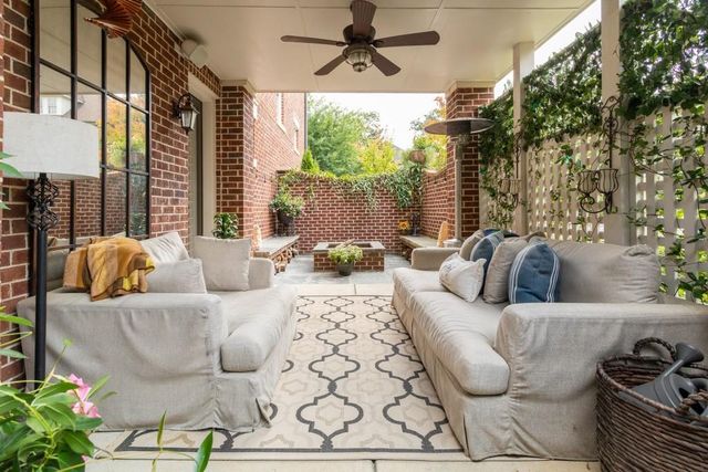 3734 Paige NE Way 10, Atlanta, GA 30319