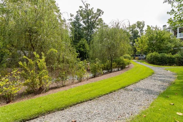 3734 Paige NE Way 10, Atlanta, GA 30319