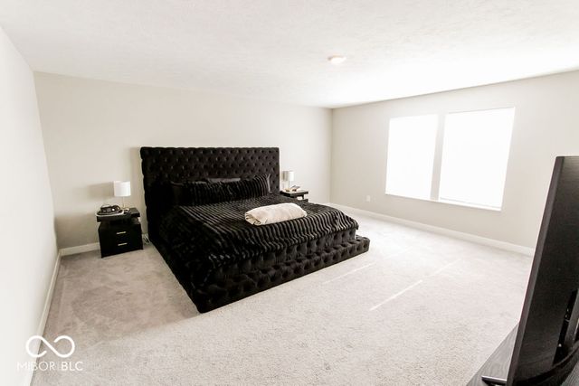 9575 Crossfield Road, Avon, IN 46123