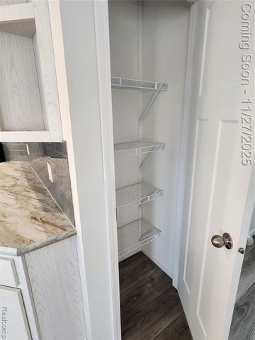 650 W Adrian Street, Blissfield, MI 49228