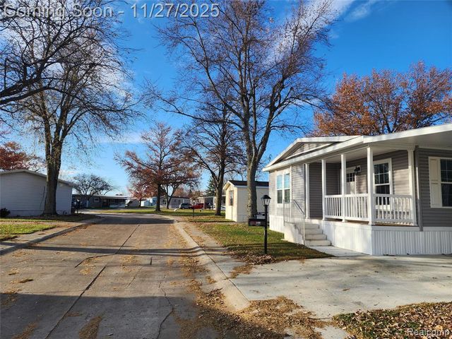 650 W Adrian Street, Blissfield, MI 49228