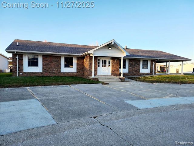 650 W Adrian Street, Blissfield, MI 49228