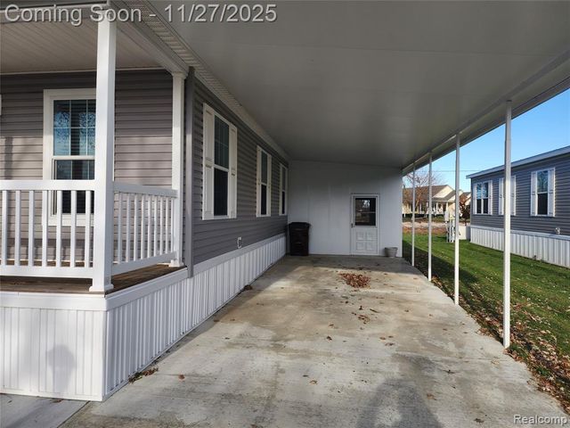 650 W Adrian Street, Blissfield, MI 49228