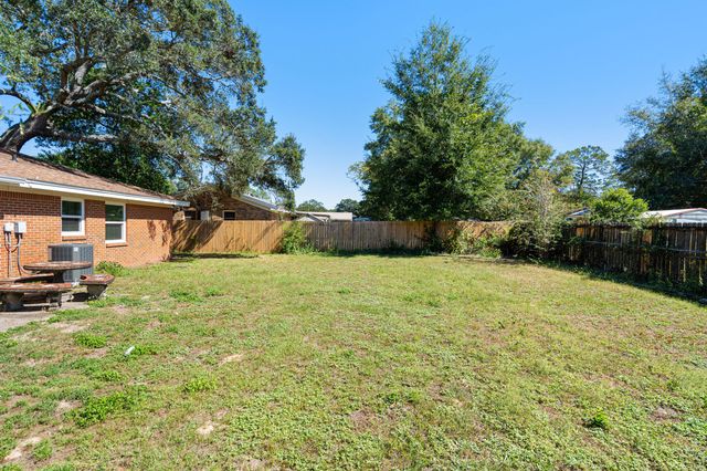 302 22Nd Street, Niceville, FL 32578