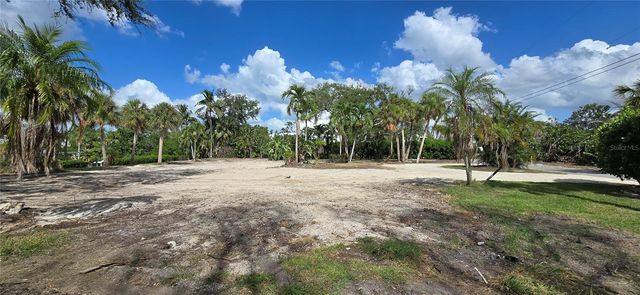 1221 S BASIN LANE, Sarasota, FL 34242