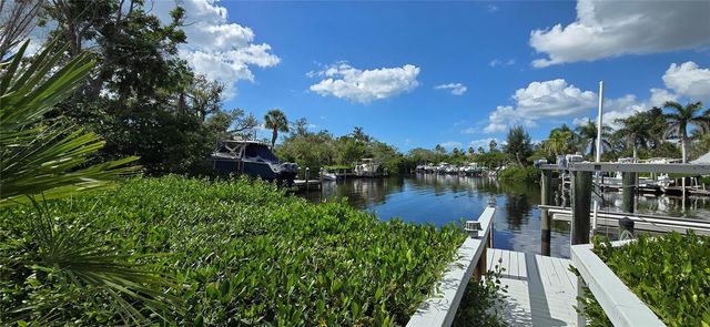 1221 S BASIN LANE, Sarasota, FL 34242