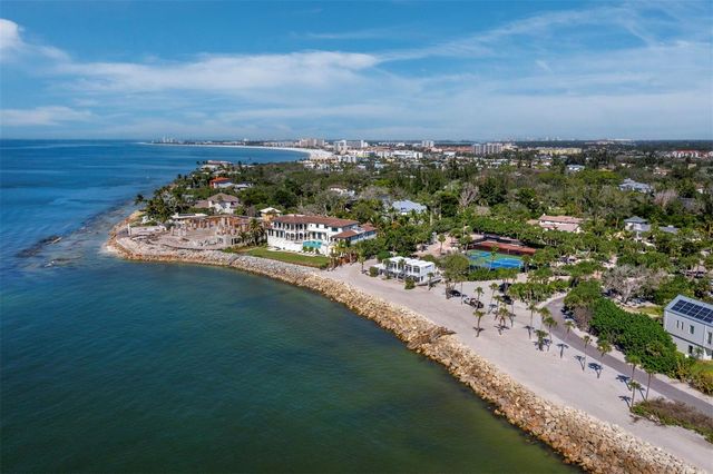 1221 S BASIN LANE, Sarasota, FL 34242