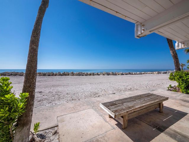 1221 S BASIN LANE, Sarasota, FL 34242