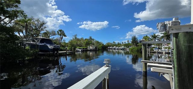 1221 S BASIN LANE, Sarasota, FL 34242