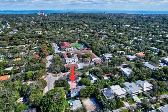 5210 SW 72nd St, Miami, FL 33155