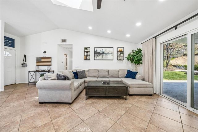 27920 Camp Plenty Road, Canyon Country, CA 91351