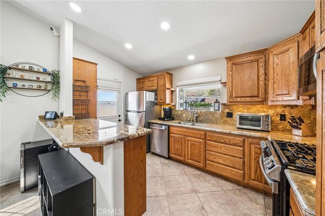 27920 Camp Plenty Road, Canyon Country, CA 91351