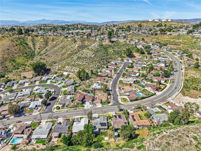 27920 Camp Plenty Road, Canyon Country, CA 91351