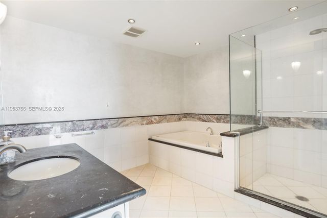 540 West Ave 1112, Miami Beach, FL 33139