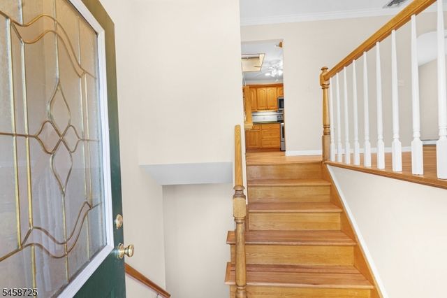 14 Eugene Rd, Hopatcong Boro, NJ 07843