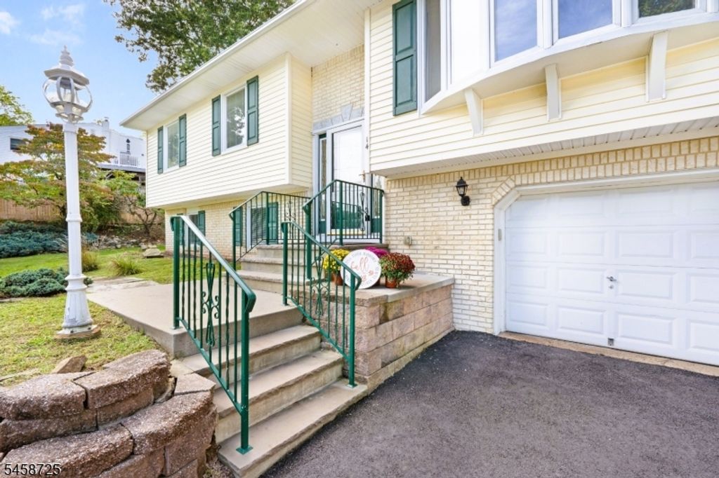 14 Eugene Rd, Hopatcong Boro, NJ 07843 — photo 5