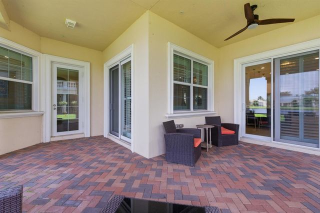 111 Tresana Boulevard 27, Jupiter, FL 33478