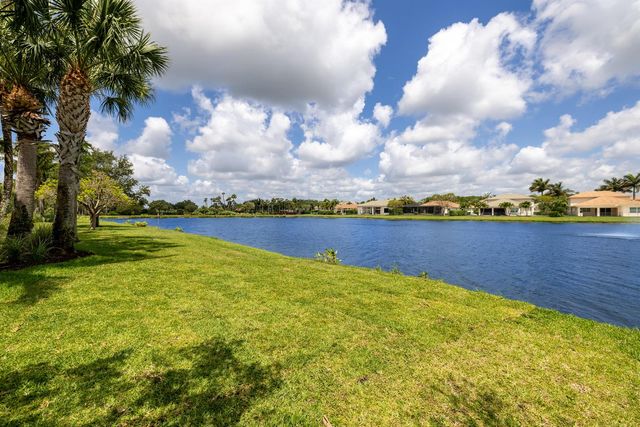 111 Tresana Boulevard 27, Jupiter, FL 33478