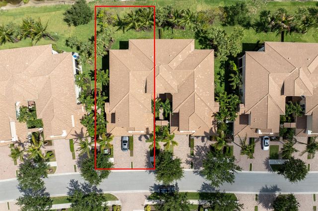 111 Tresana Boulevard 27, Jupiter, FL 33478