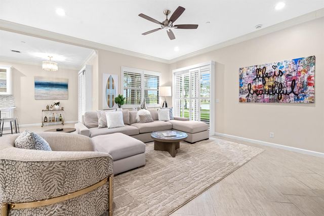 111 Tresana Boulevard 27, Jupiter, FL 33478