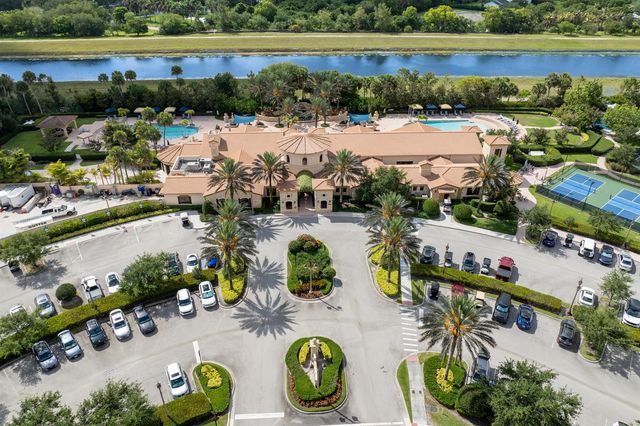 111 Tresana Boulevard 27, Jupiter, FL 33478