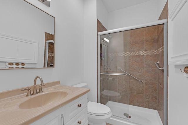 2324 Tracy Lane, Algonquin, IL 60102