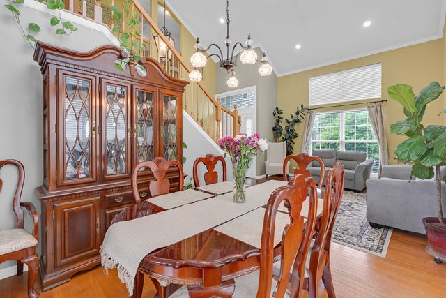 2324 Tracy Lane, Algonquin, IL 60102